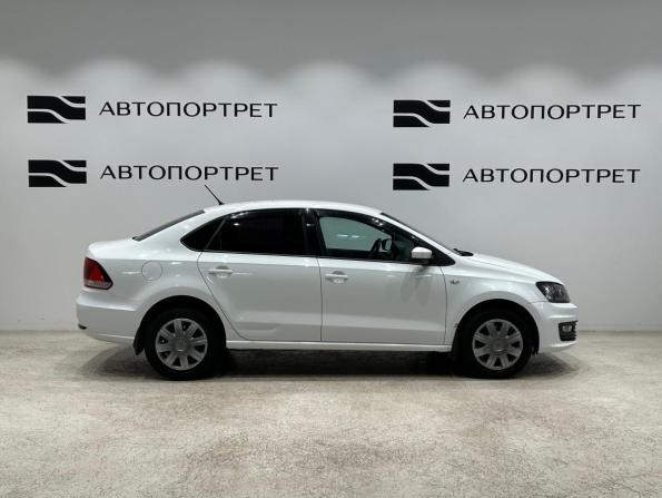 Volkswagen Polo V Рестайлинг с пробегом 2016 года, цена 529 000 рублей, 365812 км, седан, Автокод Объявления
