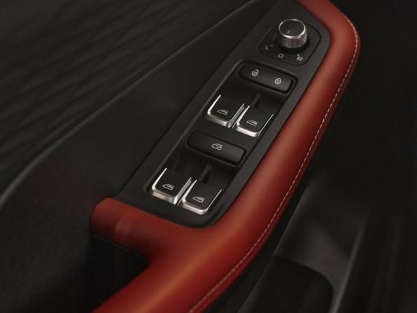Geely Coolray I Рестайлинг с пробегом 2023 года, цена 1 899 000 рублей, 67700 км, внедорожник, Автокод Объявления