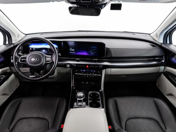 Kia Carnival IV с пробегом 2021 года, цена 3 999 000 рублей, 55899 км, минивэн, Автокод Объявления