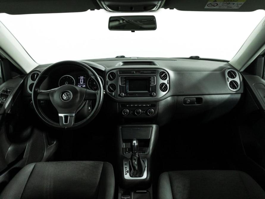 Volkswagen Tiguan I Рестайлинг Санкт-Петербург  - изображение 14