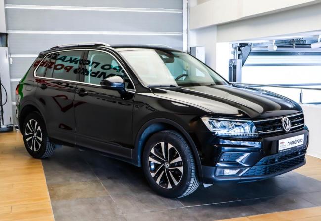 Volkswagen Tiguan II с пробегом 2019 года, цена 2 215 000 рублей, 117556 км, внедорожник, Автокод Объявления