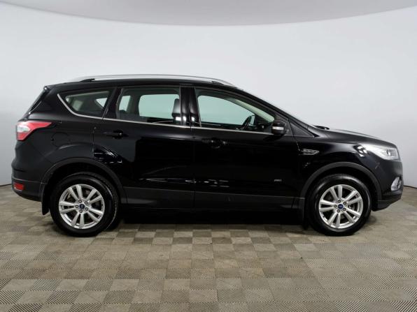 Ford Kuga II Рестайлинг с пробегом 2018 года, цена 1 598 000 рублей, 140528 км, внедорожник, Автокод Объявления