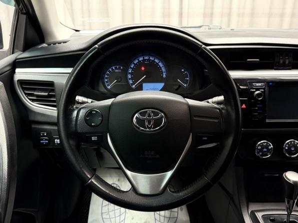 Toyota Corolla XI (E160 E170 E180) с пробегом 2015 года, цена 1 549 000 рублей, 159350 км, седан, Автокод Объявления