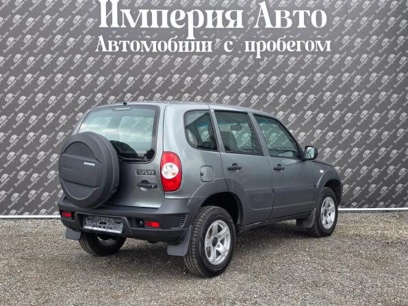 Chevrolet Niva I Рестайлинг с пробегом 2018 года, цена 800 000 рублей, 95000 км, внедорожник, Автокод Объявления