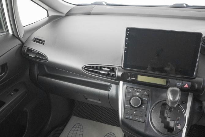 Toyota Wish II с пробегом 2011 года, цена 1 199 000 рублей, 183389 км, минивэн, Автокод Объявления