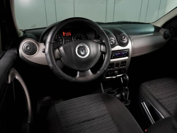 Renault Logan I Рестайлинг с пробегом 2011 года, цена 529 000 рублей, 231433 км, седан, Автокод Объявления