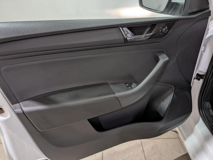 Skoda Rapid I Рестайлинг Химки  - изображение 19