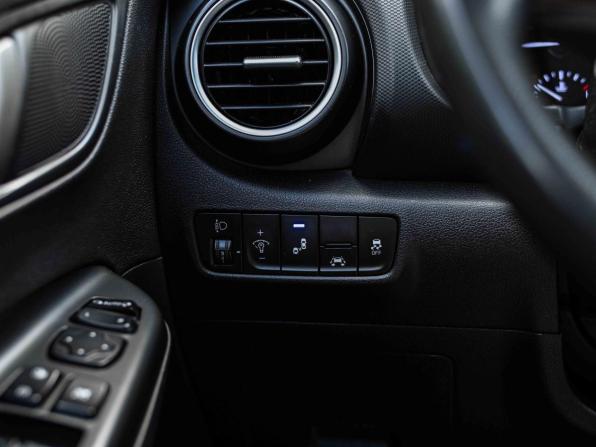 Hyundai Kona I с пробегом 2018 года, цена 1 410 001 рубль, 81037 км, внедорожник, Автокод Объявления
