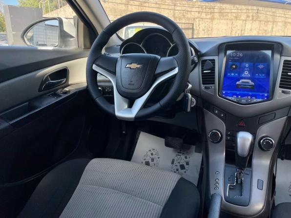 Chevrolet Cruze I с пробегом 2011 года, цена 725 000 рублей, 196200 км, седан, Автокод Объявления