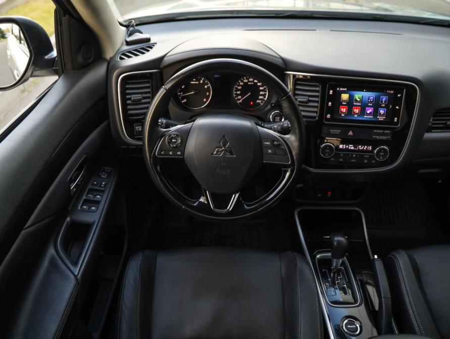 Mitsubishi Outlander III Рестайлинг 2 Санкт-Петербург  - изображение 12