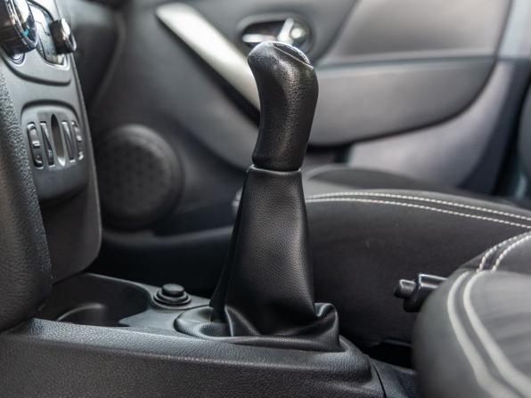 Renault Logan II с пробегом 2014 года, цена 578 000 рублей, 216455 км, седан, Автокод Объявления