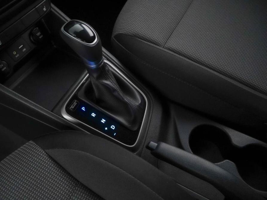 Hyundai Solaris II Москва  - изображение 16