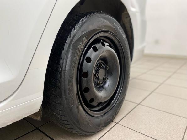 Volkswagen Polo VI с пробегом 2021 года, цена 960 000 рублей, 245678 км, лифтбек, Автокод Объявления