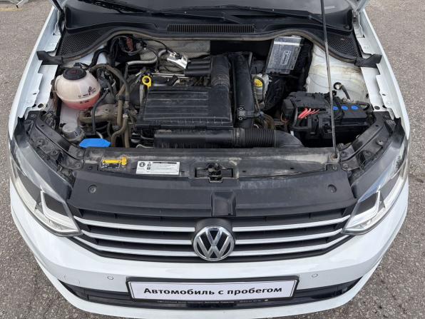 Volkswagen Polo V Рестайлинг с пробегом 2018 года, цена 1 490 000 рублей, 99250 км, седан, Автокод Объявления