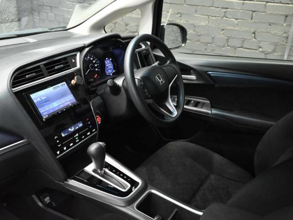 Honda Shuttle II с пробегом 2018 года, цена 1 670 000 рублей, 43454 км, универсал, Автокод Объявления