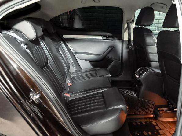 Skoda Superb III с пробегом 2018 года, цена 1 370 000 рублей, 276842 км, лифтбек, Автокод Объявления