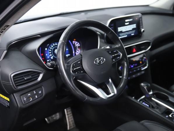 Hyundai Santa Fe IV с пробегом 2018 года, цена 2 390 000 рублей, 252872 км, внедорожник, Автокод Объявления