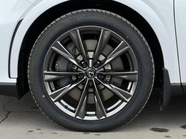 Lexus RX V с пробегом 2025 года, цена 11 950 000 рублей, 6 км, внедорожник, Автокод Объявления