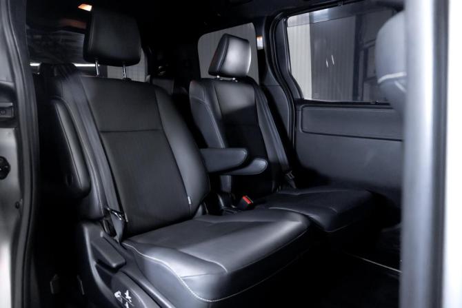 Toyota Esquire I с пробегом 2016 года, цена 1 980 000 рублей, 155388 км, минивэн, Автокод Объявления