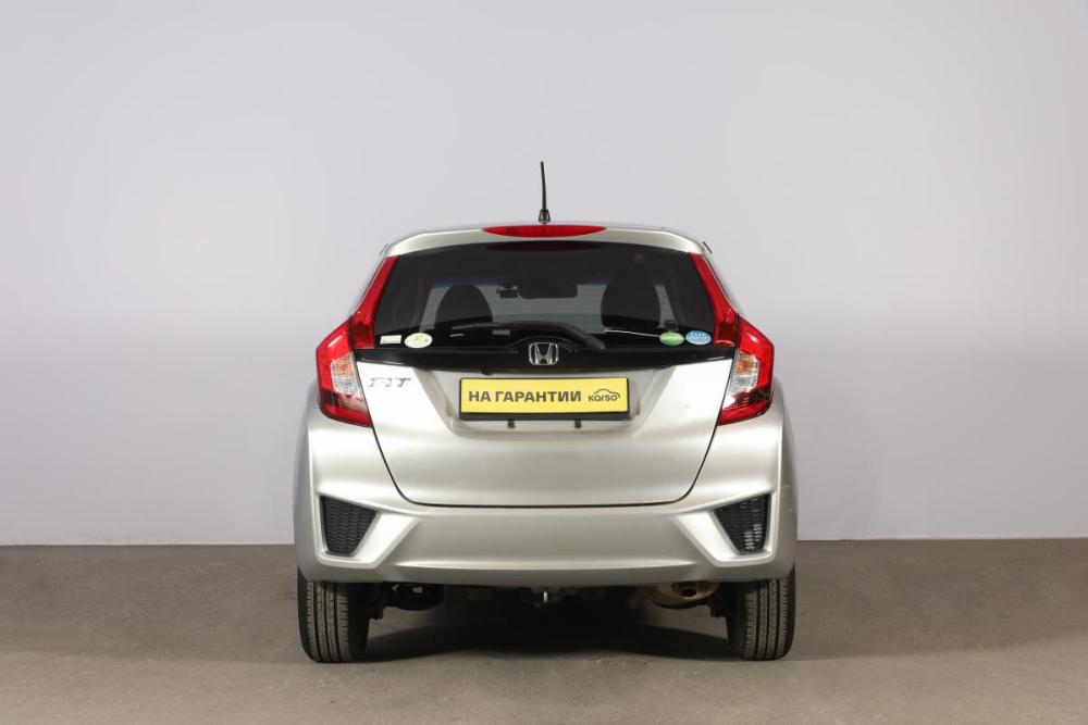 Honda Fit III Рестайлинг Новосибирск  - изображение 6