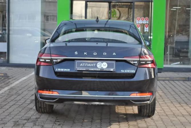 Skoda Superb III Рестайлинг с пробегом 2025 года, цена 3 490 000 рублей, 10 км, лифтбек, Автокод Объявления