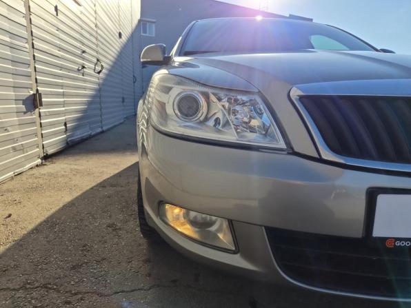 Skoda Octavia II (A5) Рестайлинг с пробегом 2012 года, цена 977 000 рублей, 177244 км, лифтбек, Автокод Объявления