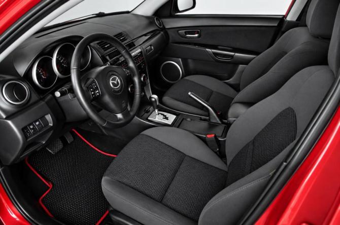 Mazda 3 I (BK) Рестайлинг с пробегом 2008 года, цена 759 000 рублей, 195000 км, седан, Автокод Объявления