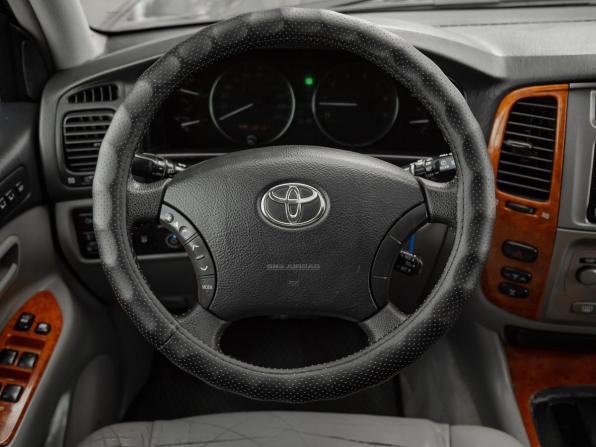 Toyota Land Cruiser 100 Series Рестайлинг 2 с пробегом 2006 года, цена 1 995 000 рублей, 522350 км, внедорожник, Автокод Объявления