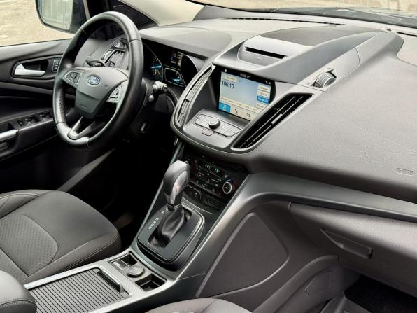 Ford Kuga II Рестайлинг с пробегом 2017 года, цена 1 770 000 рублей, 104001 км, внедорожник, Автокод Объявления
