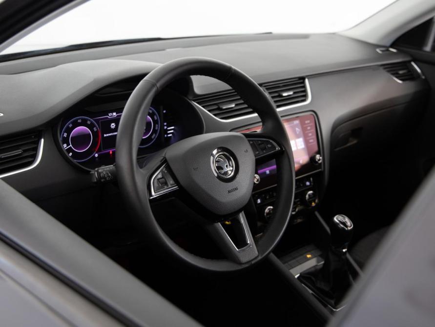 Skoda Octavia III (A7) Рестайлинг Санкт-Петербург  - изображение 12