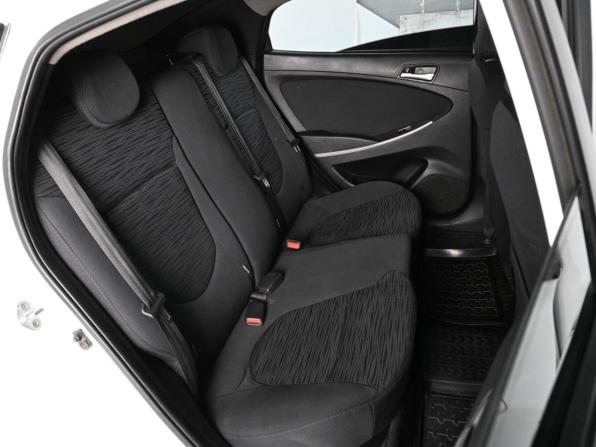Hyundai Solaris I Рестайлинг с пробегом 2016 года, цена 1 249 000 рублей, 124345 км, седан, Автокод Объявления