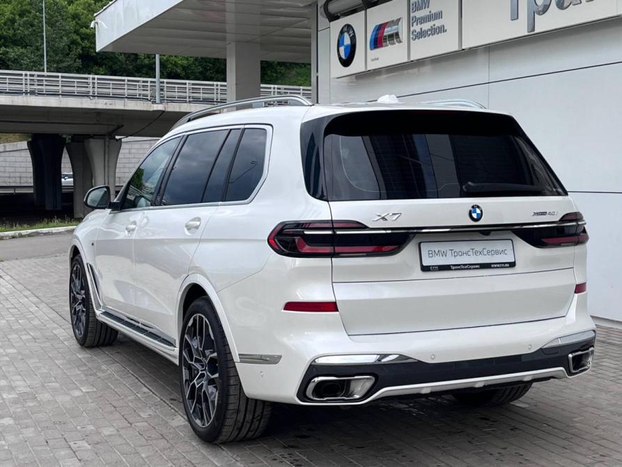 BMW X7 I (G07) Рестайлинг Казань  - изображение 8