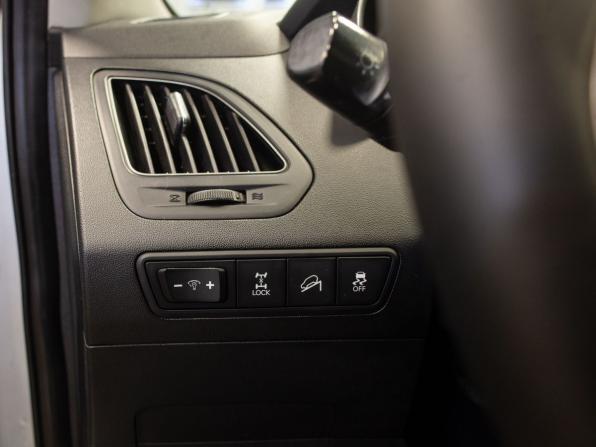 Hyundai ix35 I Рестайлинг с пробегом 2014 года, цена 1 445 000 рублей, 170593 км, внедорожник, Автокод Объявления