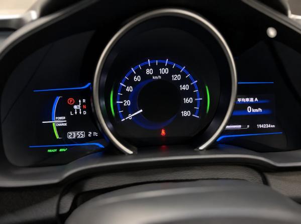 Honda Fit III с пробегом 2016 года, цена 840 500 рублей, 194234 км, хэтчбек, Автокод Объявления