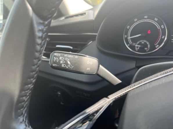 Skoda Rapid II с пробегом 2020 года, цена 1 498 000 рублей, 77000 км, лифтбек, Автокод Объявления