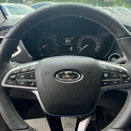 Lada (ВАЗ) Vesta I Рестайлинг (NG) с пробегом 2024 года, цена 1 594 000 рублей, 13000 км, универсал, Автокод Объявления