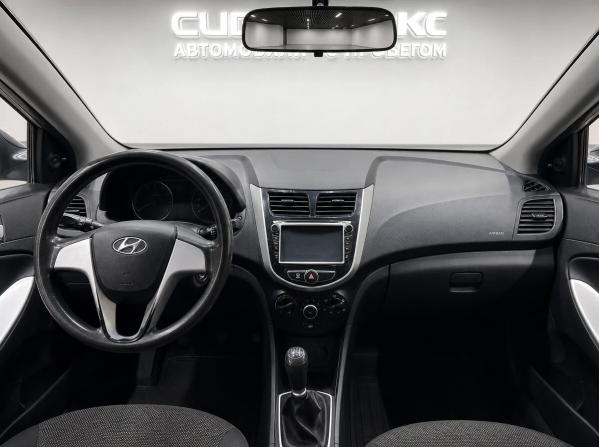 Hyundai Solaris I с пробегом 2012 года, цена 700 000 рублей, 183000 км, хэтчбек, Автокод Объявления