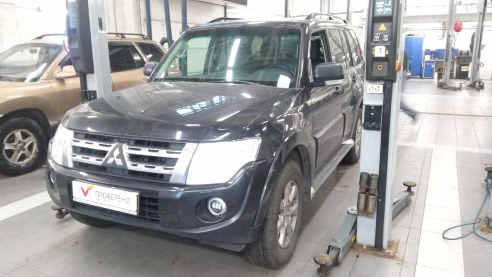 Mitsubishi Pajero IV Рестайлинг 1 Санкт-Петербург  - изображение 1