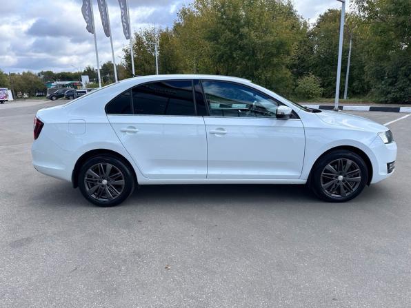 Skoda Rapid I Рестайлинг с пробегом 2017 года, цена 1 349 000 рублей, 101850 км, лифтбек, Автокод Объявления
