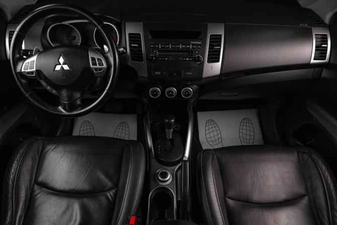Mitsubishi Outlander II с пробегом 2007 года, цена 939 000 рублей, 239000 км, внедорожник, Автокод Объявления