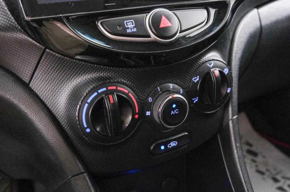 Hyundai Solaris I Рестайлинг Красноярск  - изображение 17