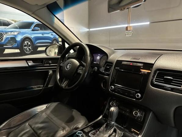 Volkswagen Touareg II с пробегом 2011 года, цена 1 795 000 рублей, 189305 км, внедорожник, Автокод Объявления