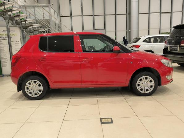 Skoda Fabia II Рестайлинг с пробегом 2013 года, цена 630 000 рублей, 208103 км, хэтчбек, Автокод Объявления