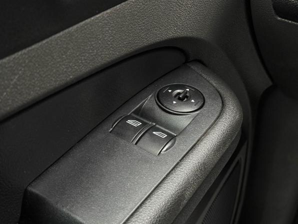 Ford Focus II с пробегом 2005 года, цена 449 000 рублей, 227411 км, хэтчбек, Автокод Объявления