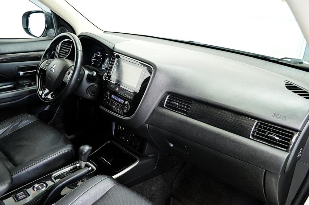 Mitsubishi Outlander III Рестайлинг 2 Сургут  - изображение 23