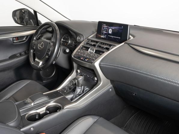 Lexus NX I Рестайлинг с пробегом 2019 года, цена 3 270 000 рублей, 146469 км, внедорожник, Автокод Объявления