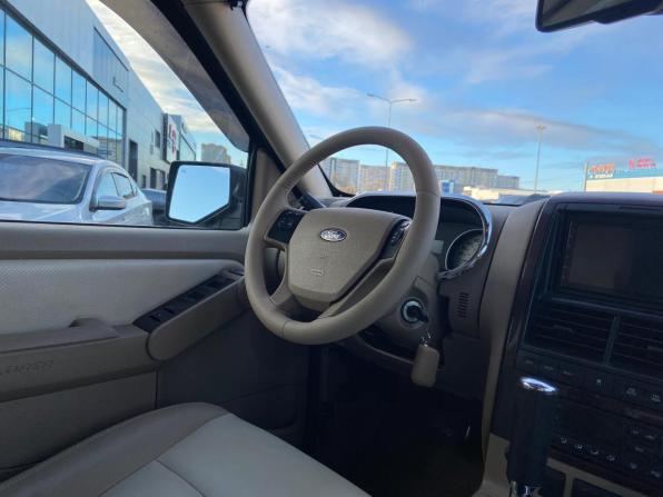 Ford Explorer IV с пробегом 2008 года, цена 1 450 000 рублей, 205054 км, внедорожник, Автокод Объявления
