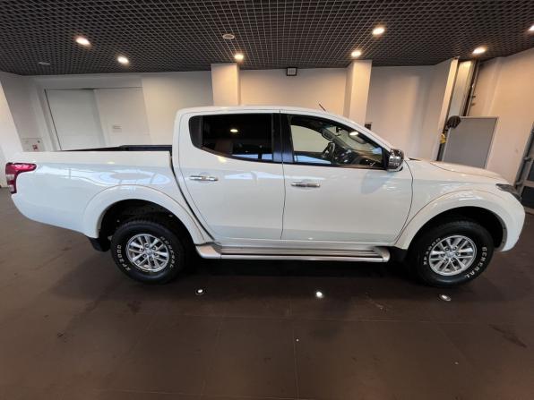 Mitsubishi L200 V с пробегом 2017 года, цена 1 560 000 рублей, 290194 км, offers.body_type.unknown, Автокод Объявления