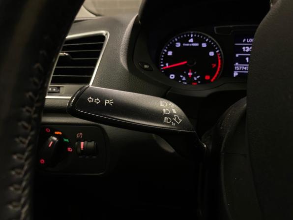 Audi Q3 I (8U) Рестайлинг с пробегом 2015 года, цена 2 100 000 рублей, 157746 км, внедорожник, Автокод Объявления