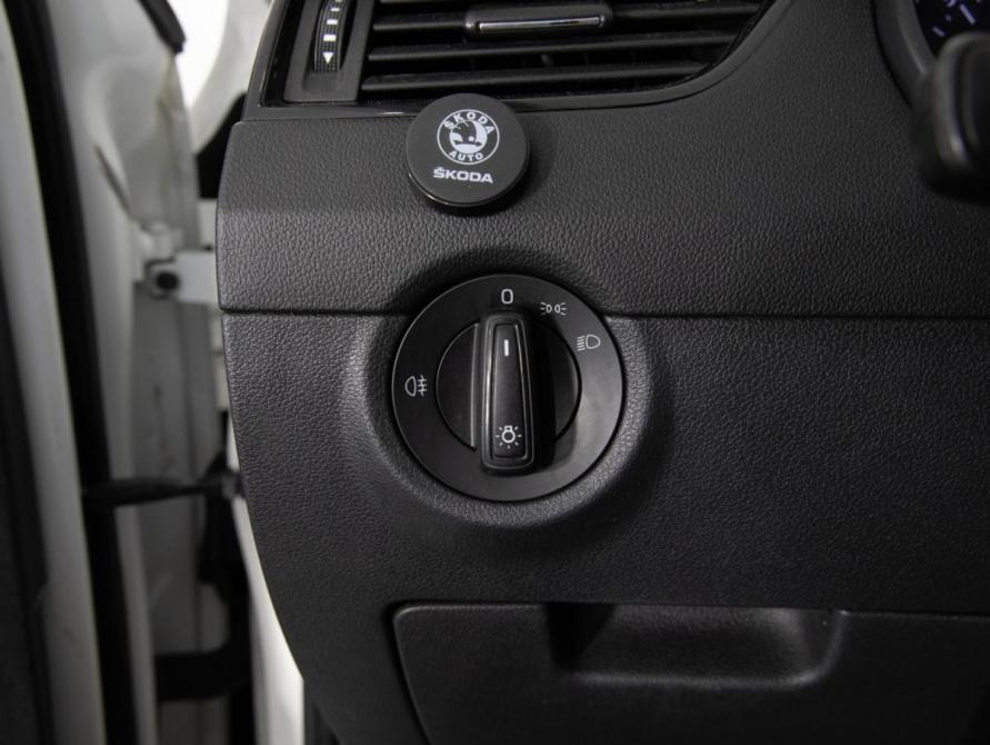 Skoda Octavia III (A7) Рестайлинг Санкт-Петербург  - изображение 15